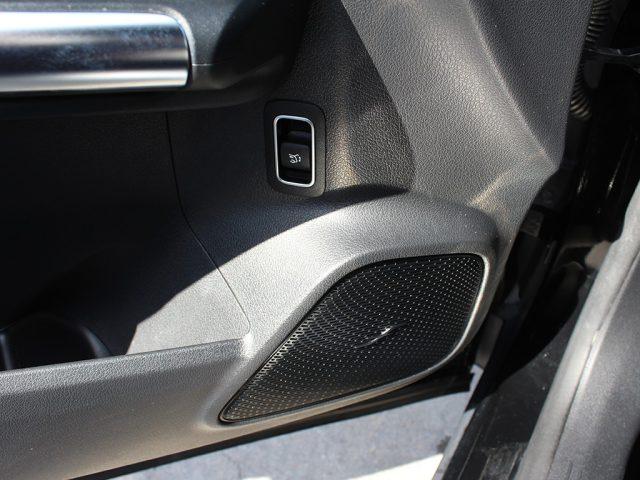 MERCEDES-BENZ GLA 200 d Automatic 4Matic Premium