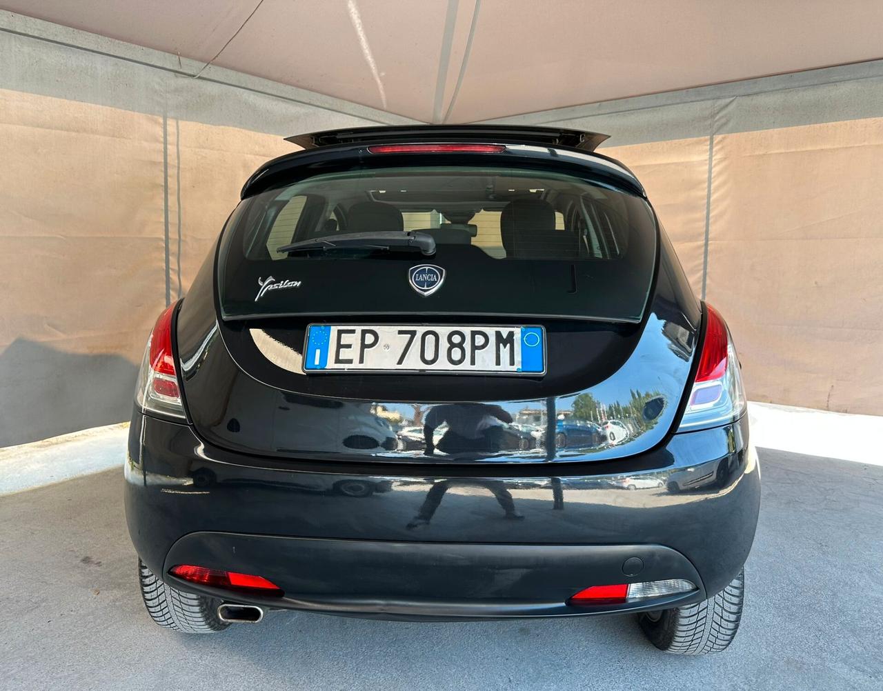Lancia Ypsilon 1.2 69 CV 5 porte Platinum