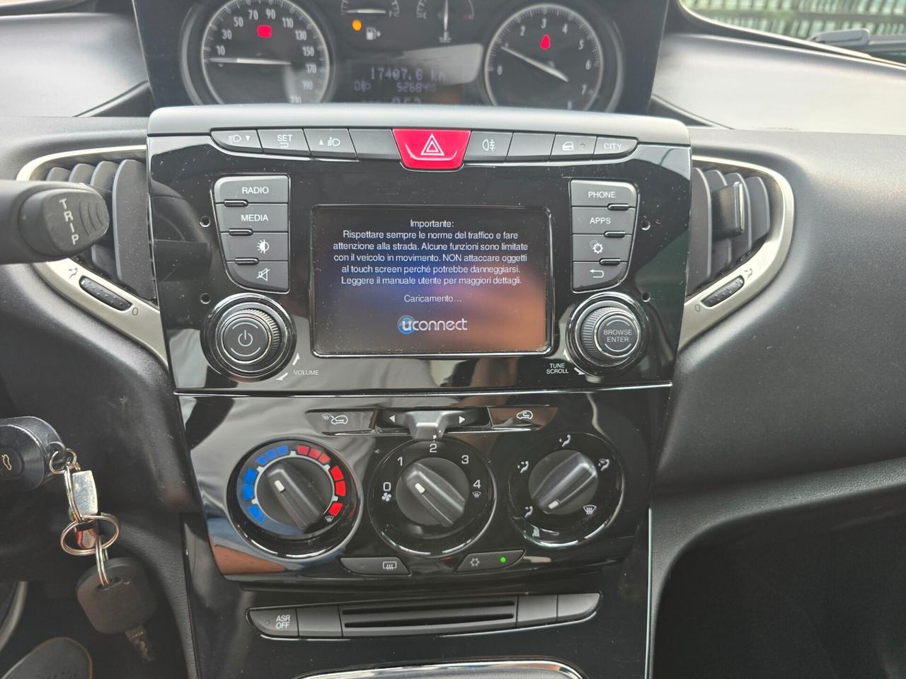 Lancia Ypsilon 1.2 69 CV solo 52000KM-2018