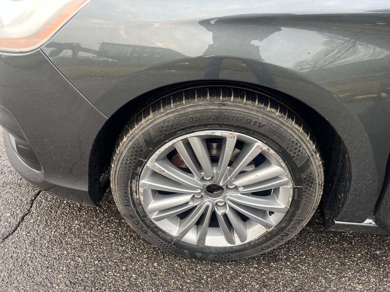 Citroen C4 1.4 VTi 95