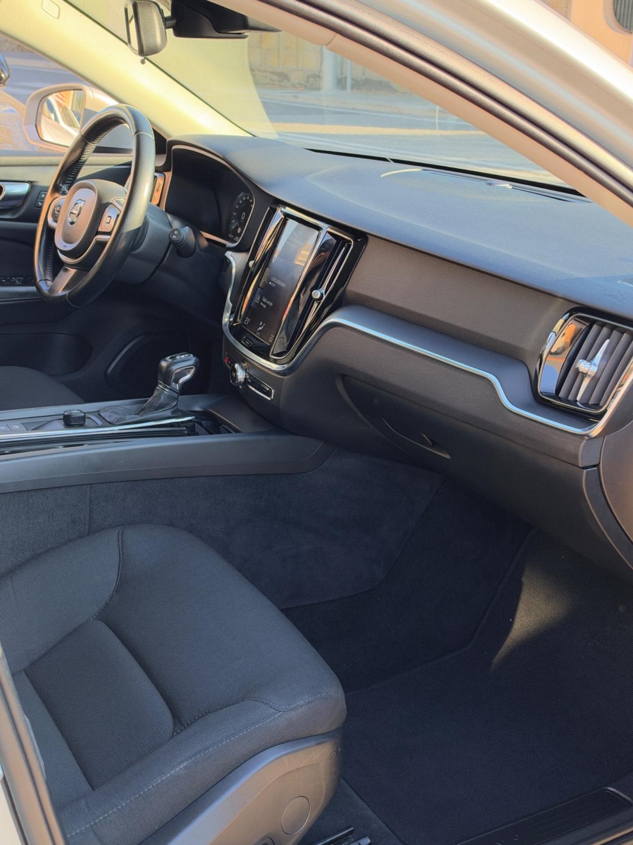 Volvo V60 D3 Geartronic R-design