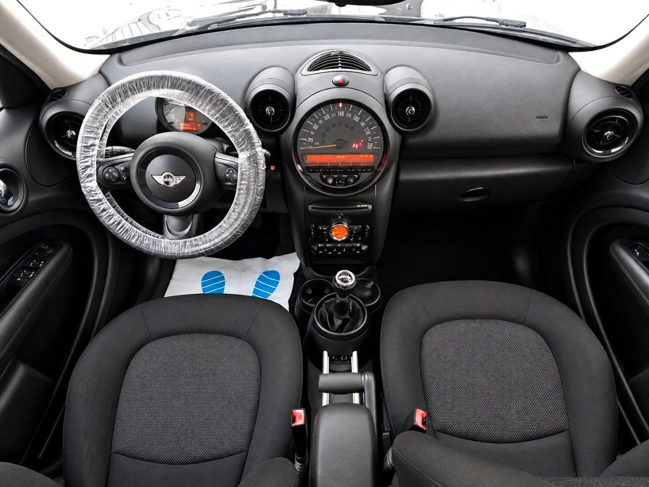 Mini Countryman Cooper D 1.6 EURO6B 65.000KM