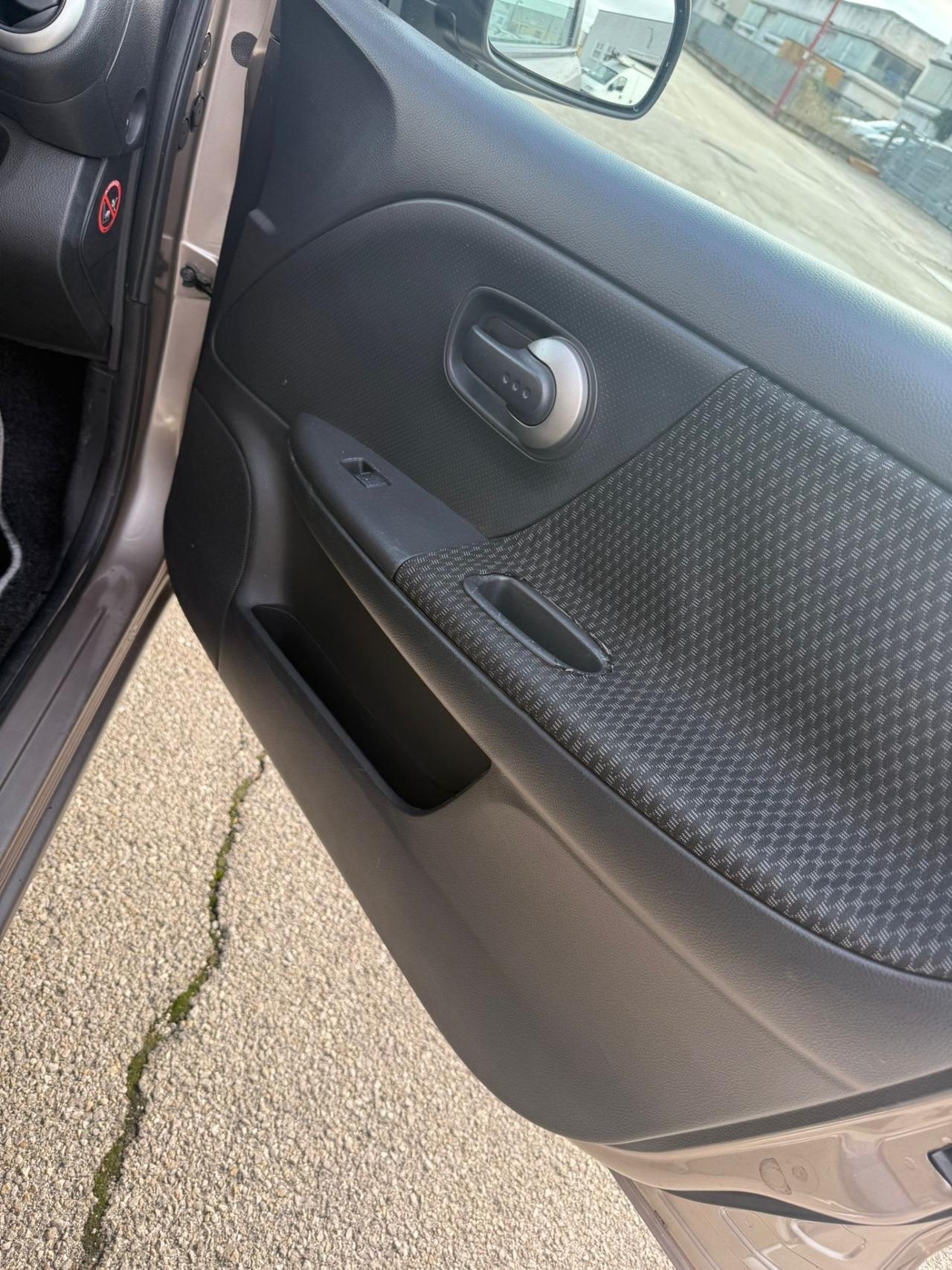 Nissan Note 1.4 16V Acenta 150000 km