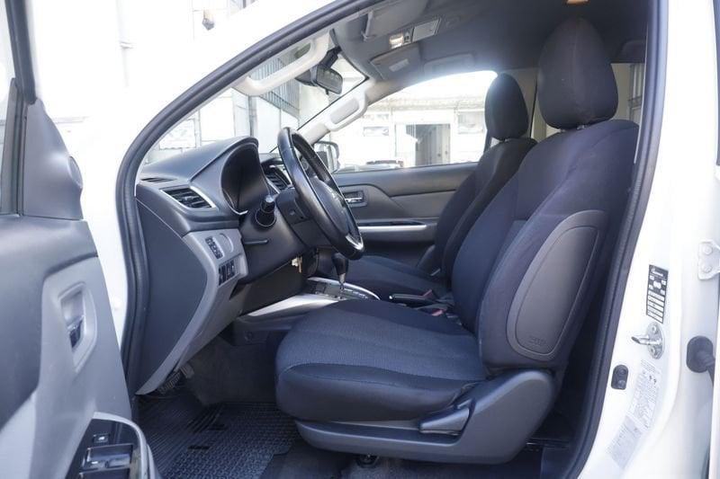 Mitsubishi L200 Mitsubishi L200 2.4 DI-D/181CV Club Cab Intense Hp Mivec Unicoproprietario