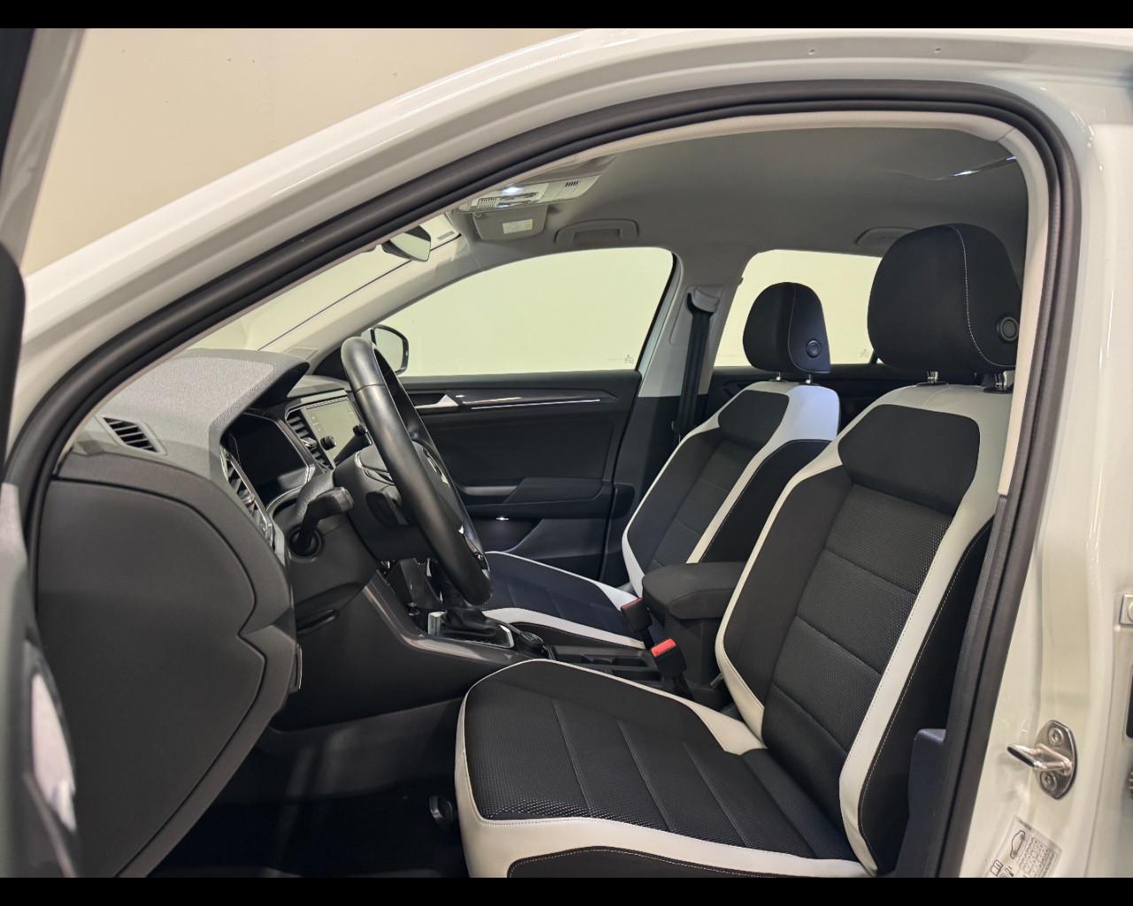 VOLKSWAGEN T-ROC 2.0 TDI 4MOTION DSG ADVANCED
