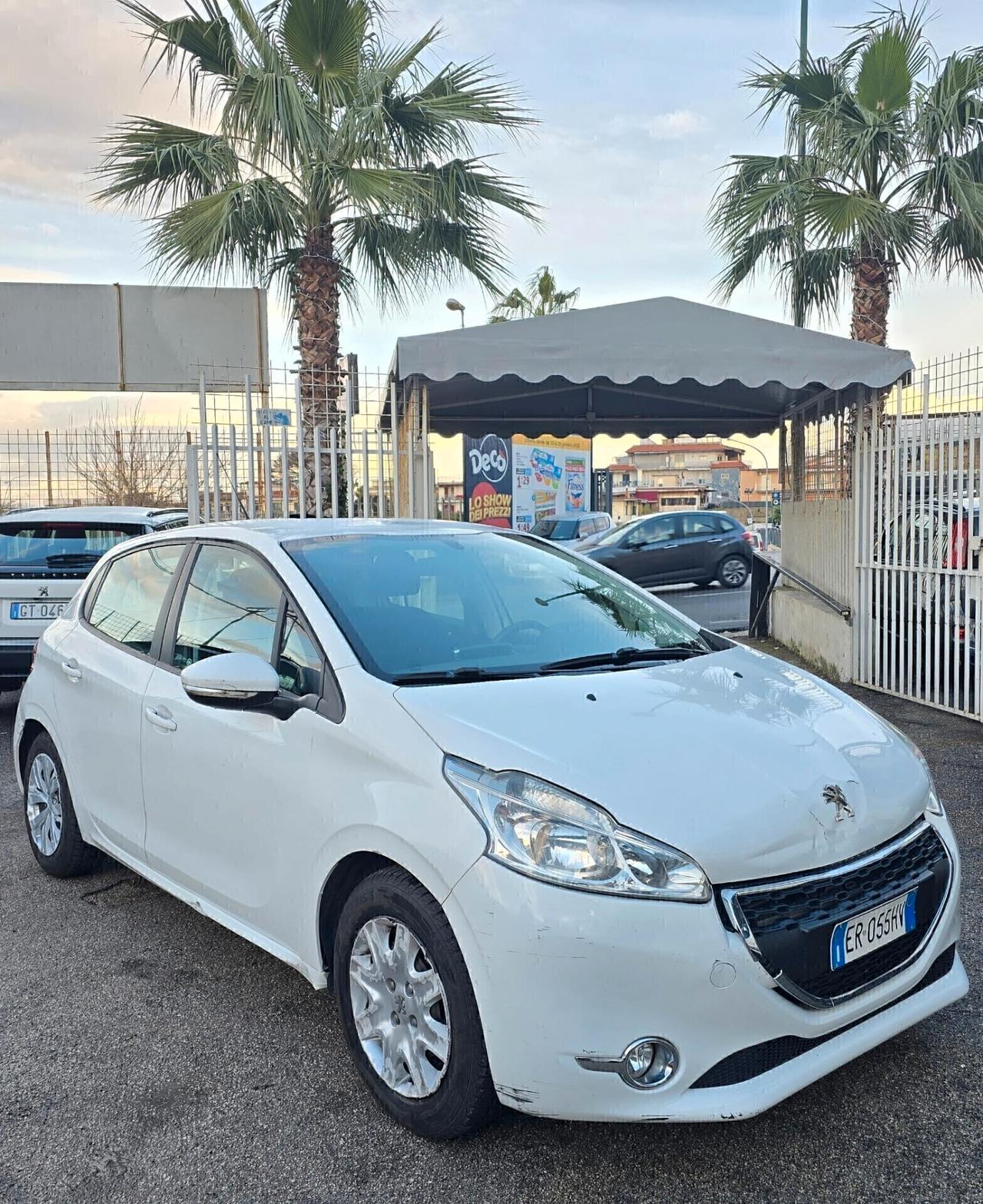 Peugeot 208 1.4 DIESEL 75CV ALLURE