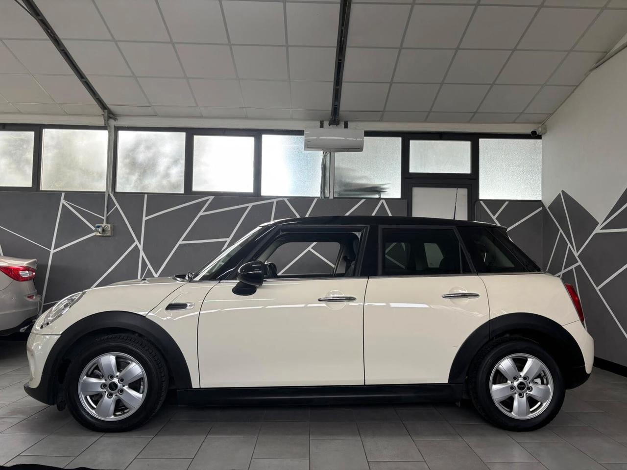 Mini 1.5 One D Business NEOPATENTATI