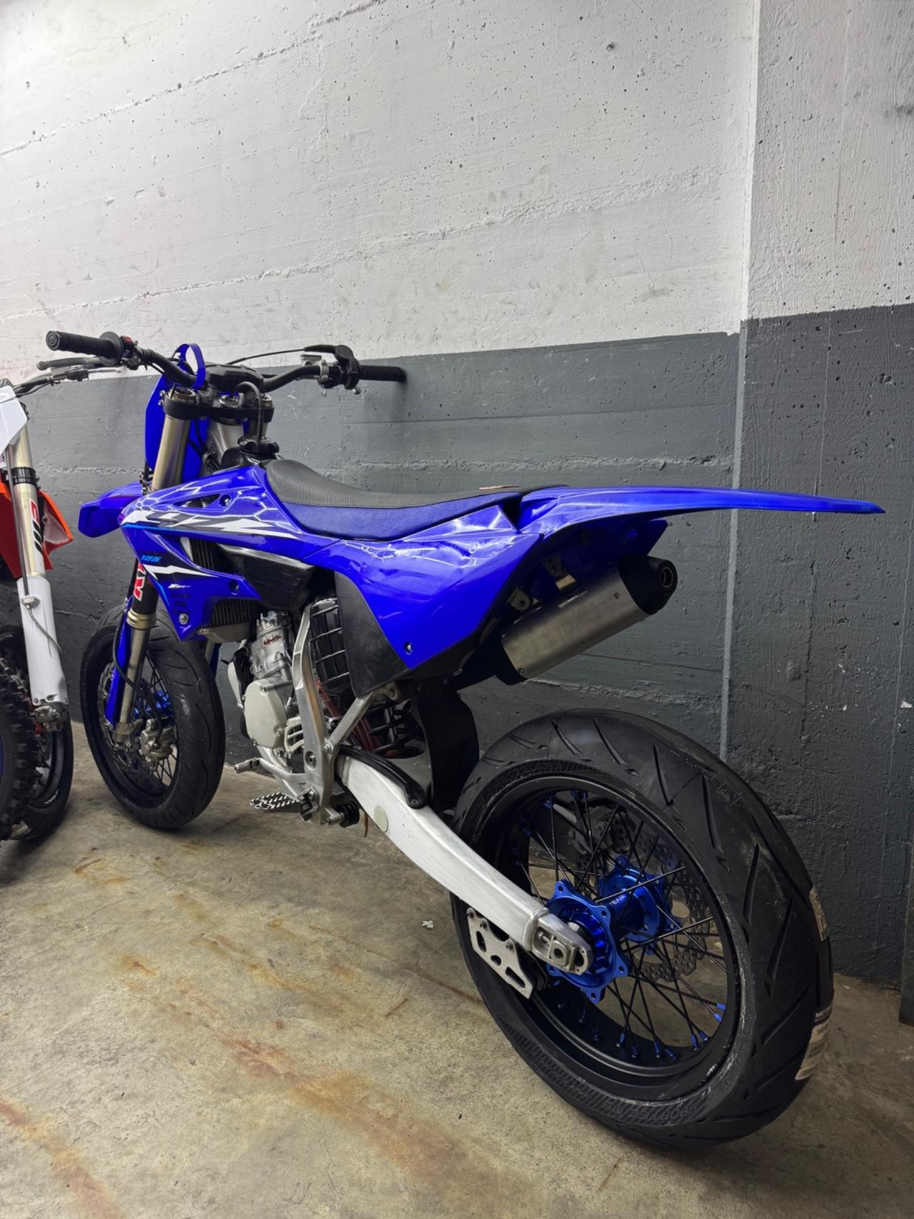 Yamaha YZ 125