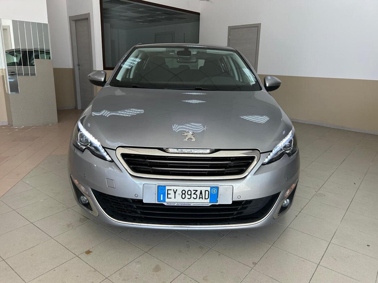 Peugeot 308 1.6 e-HDi 115 CV Stop&Start Allure