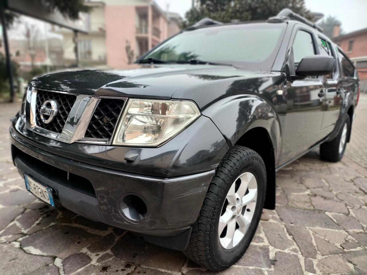 Nissan Navara 2.5 dCi PREZZO INTRATTABILE