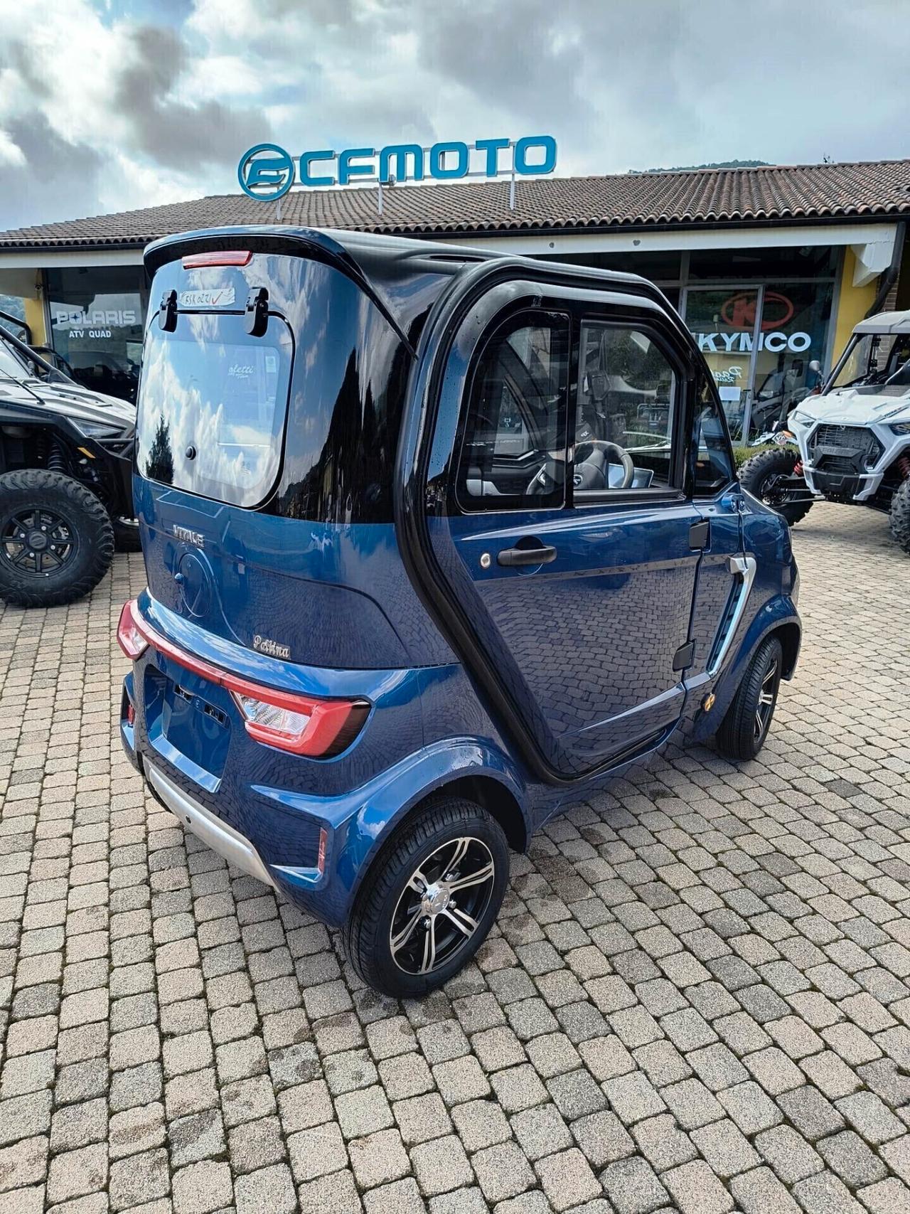 SCOOTER CHIUSO VITALE CABINATO ANZIANI O DISABILI