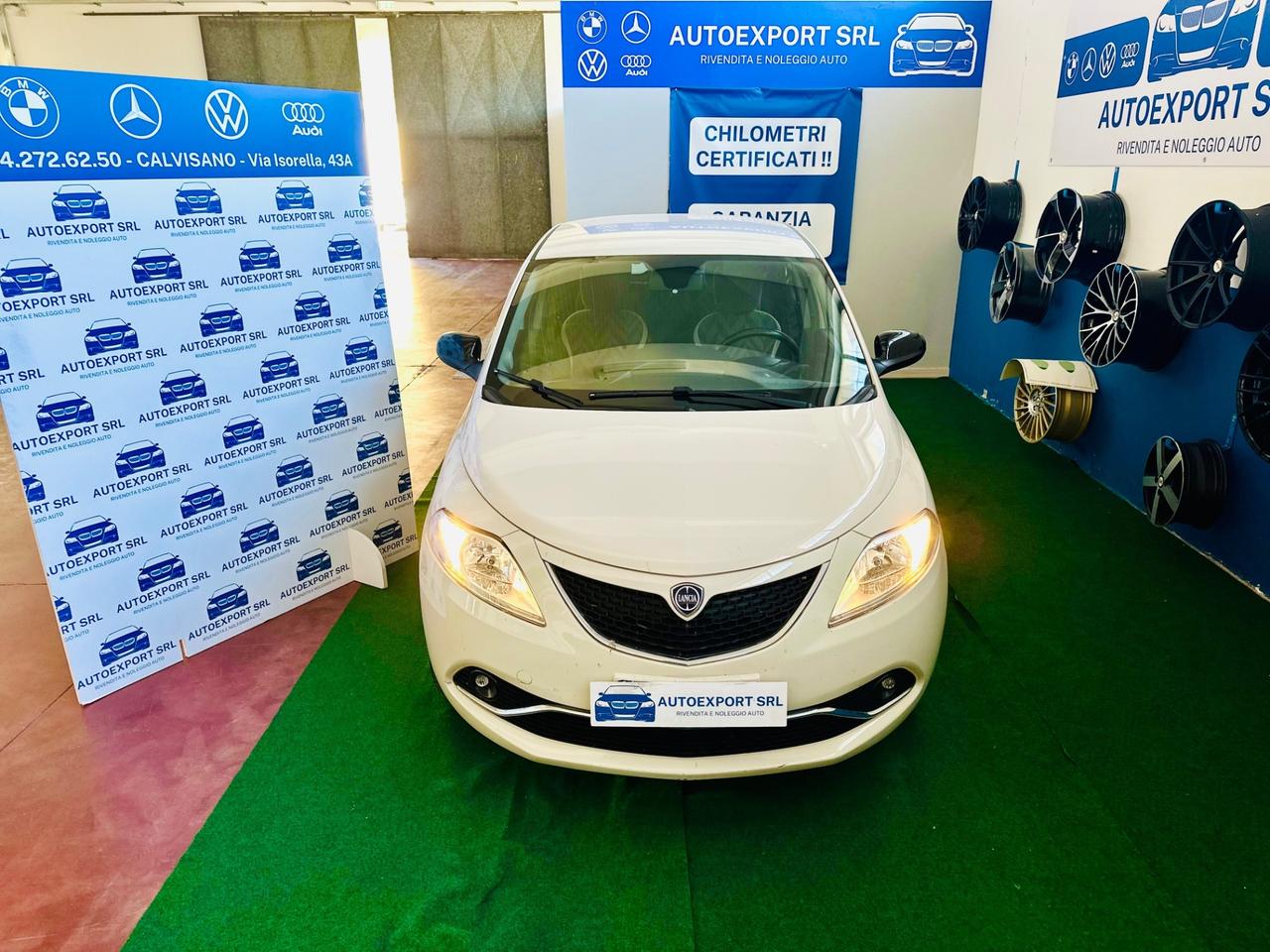 Lancia Ypsilon 1.2 69 CV/2017/ok neopatentati