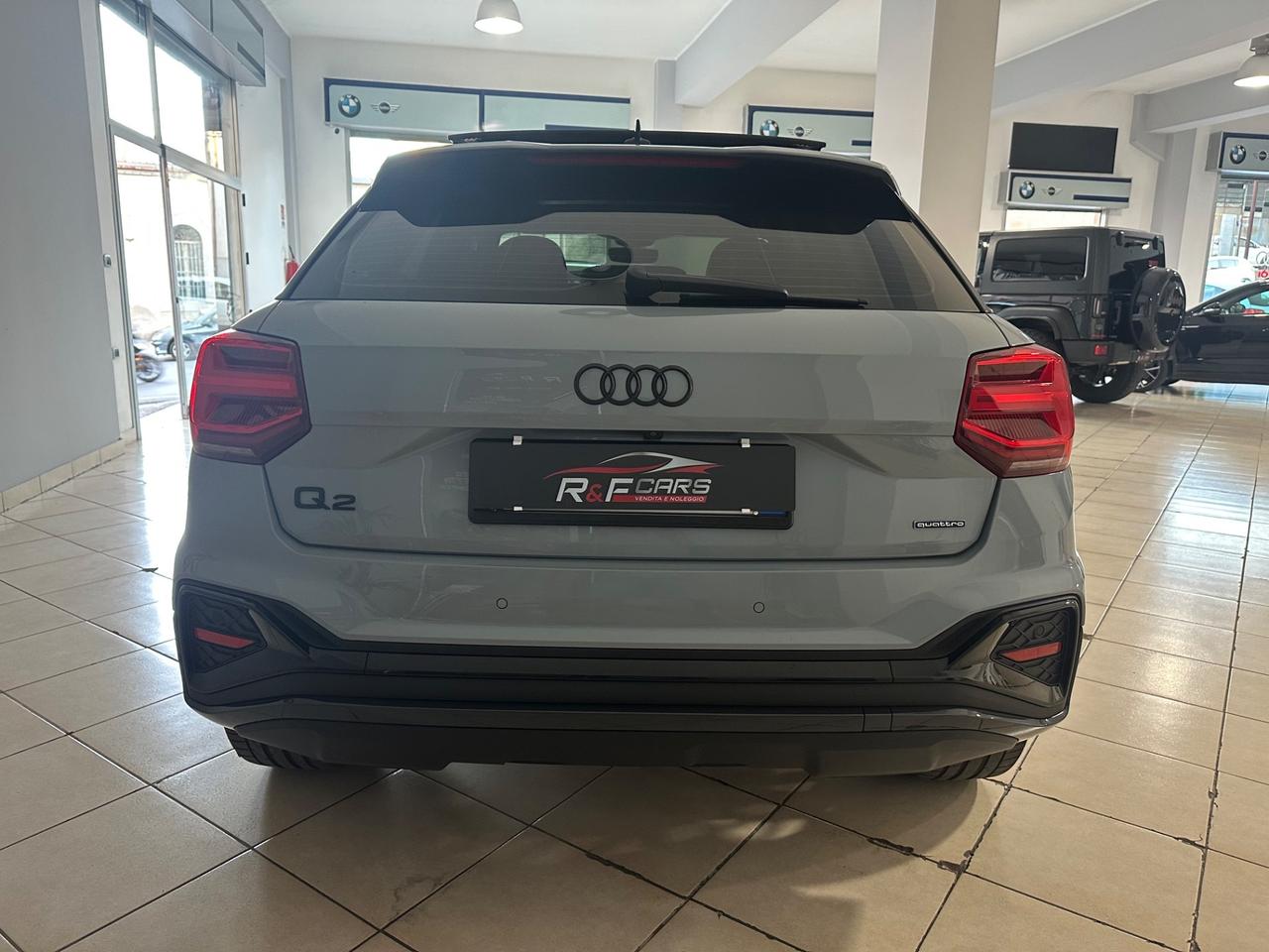 Audi Q2 35 TDI S tronic Identity Black