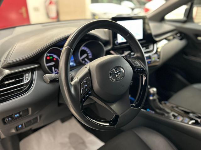 TOYOTA C-HR 2.0 Hybrid E-CVT Morebusiness