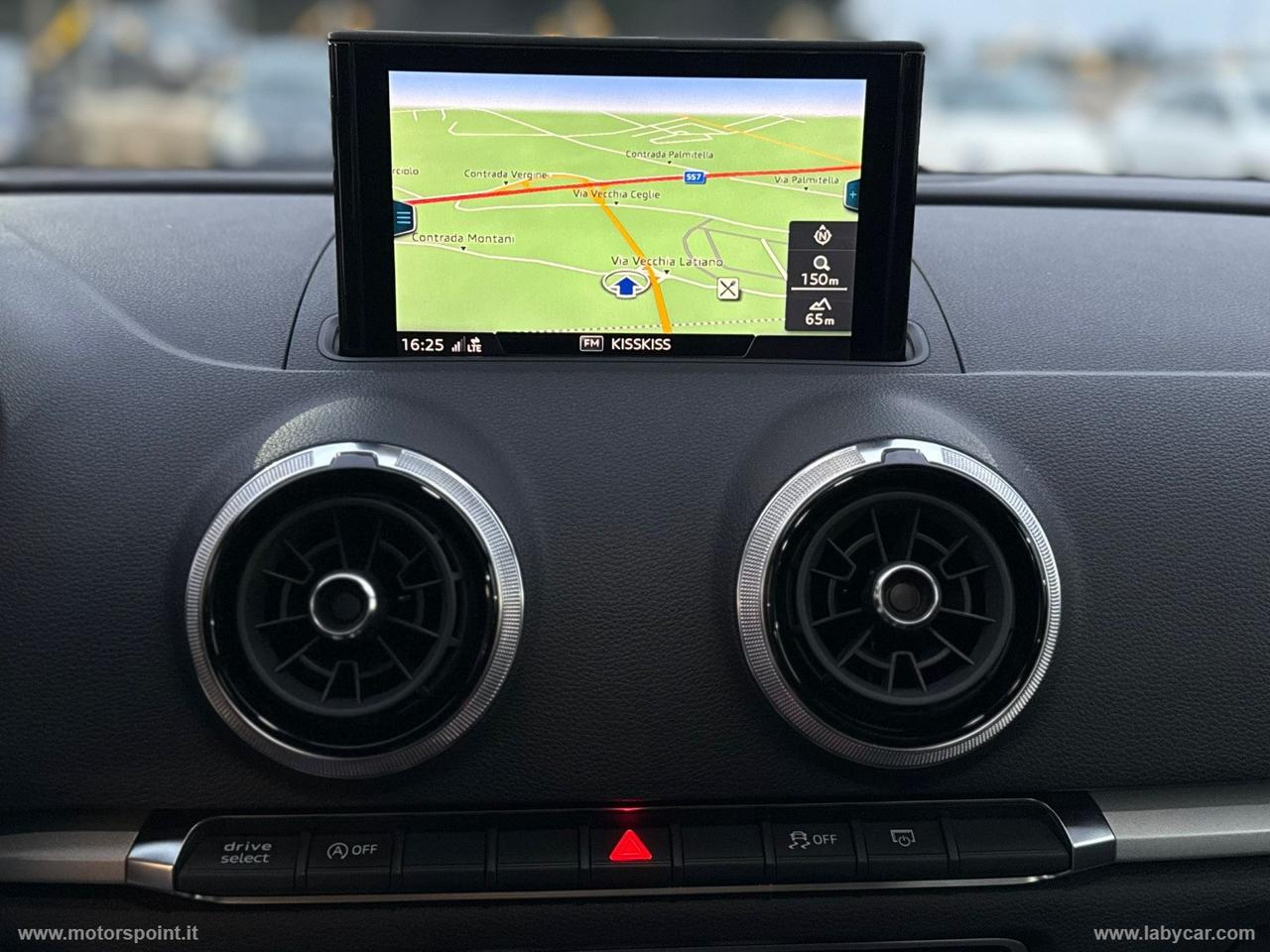 AUDI A3 Sedan 30 TDI Admired