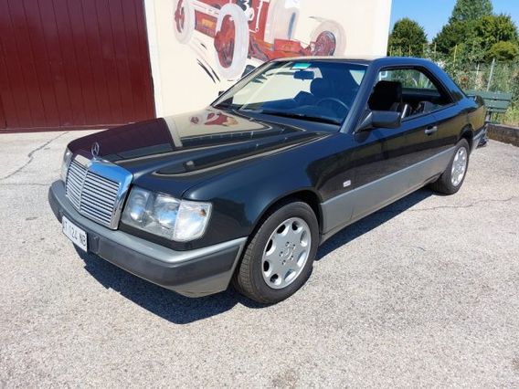 MERCEDES-BENZ 300 CE (Coupè)