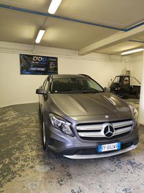 Mercedes-Benz GLA200d 136cv Business
