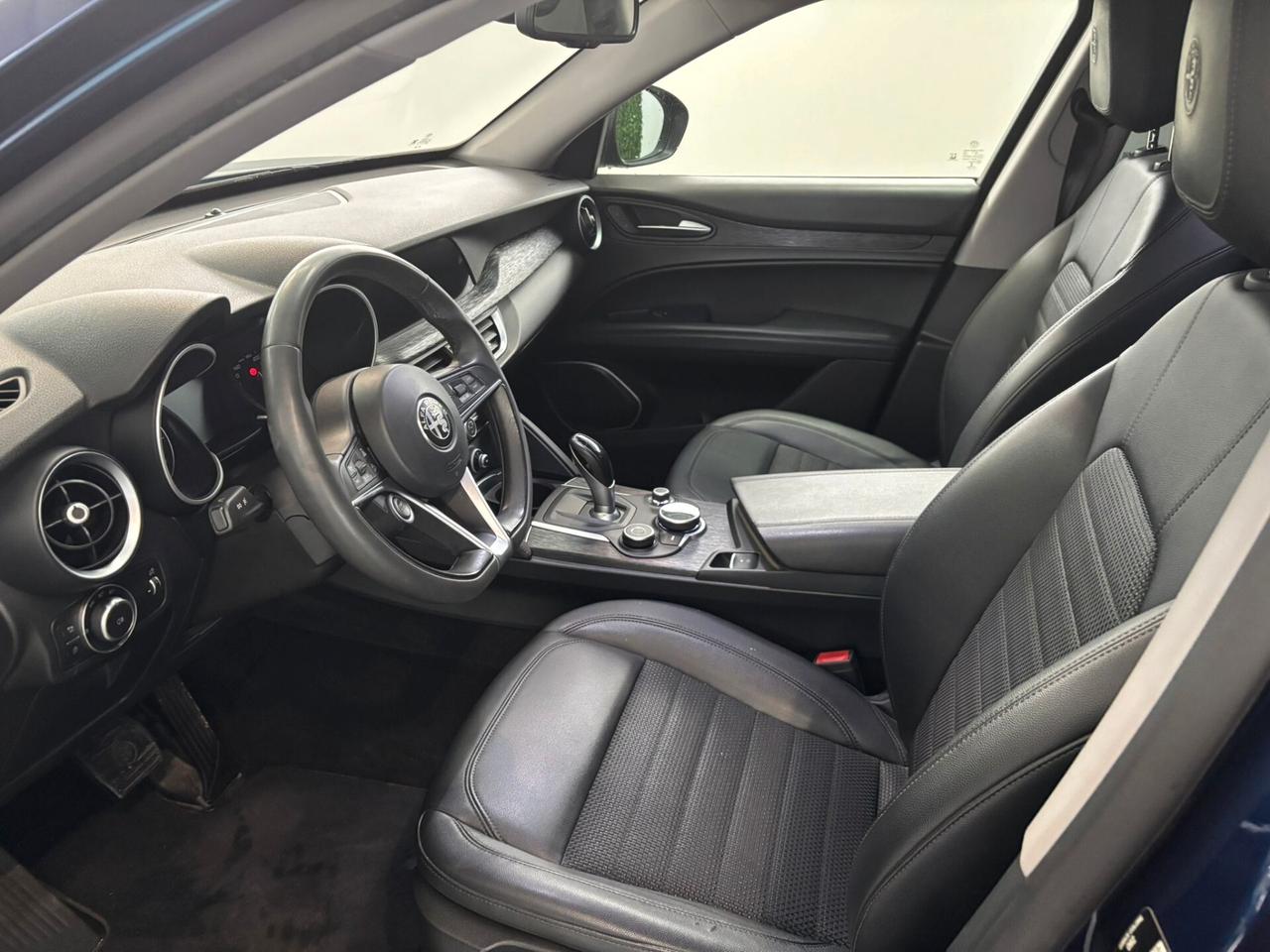 Alfa Romeo Stelvio 2.2 Turbodiesel 210 CV AT8 Q4 Executive