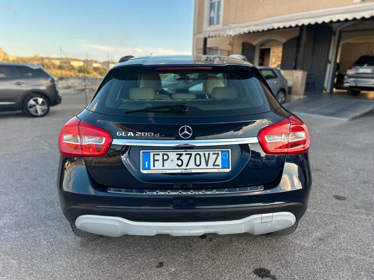 Mercedes-benz GLA 200 d Sport