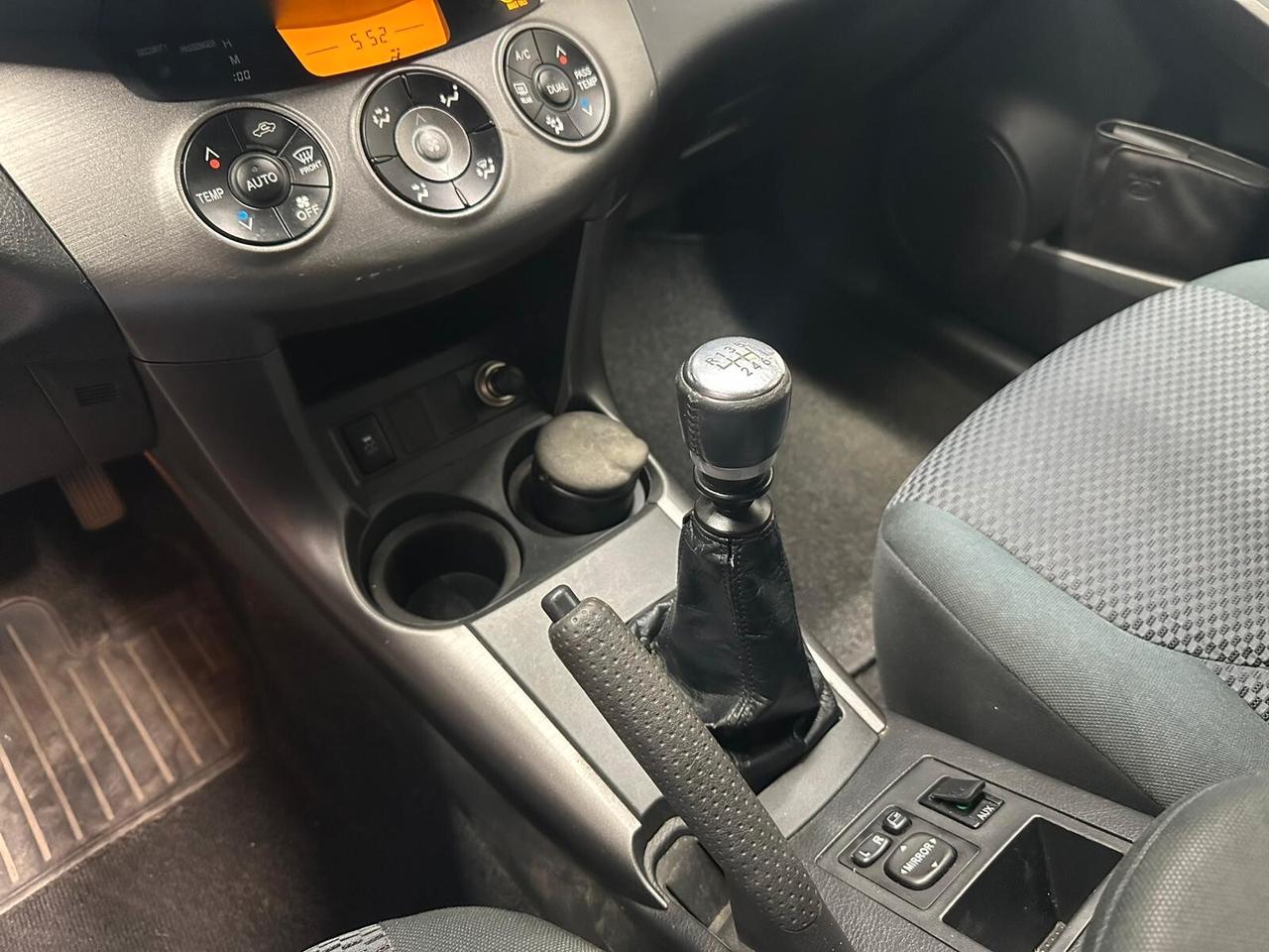 Toyota RAV 4 RAV4 2.2 150 CV Exclusive