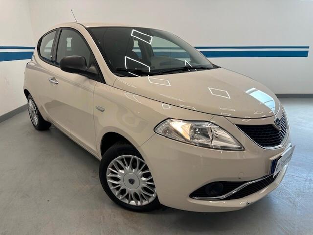 Lancia Ypsilon 1.2 69 CV 5 porte GPL Ecochic Gold