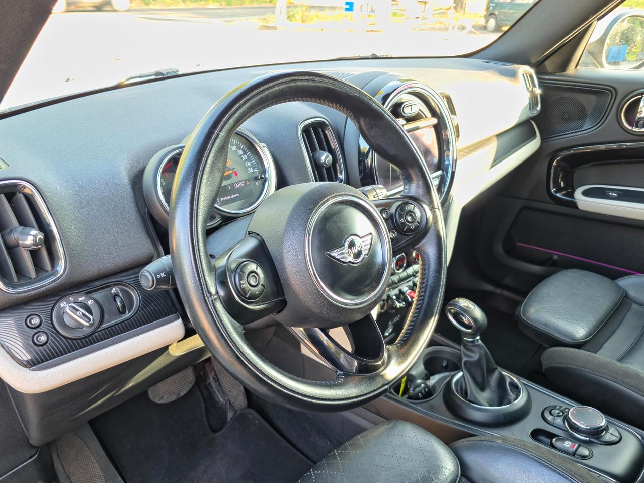 Mini Cooper D Countryman 2.0 Hype CV-150 E6B Automatica 2017