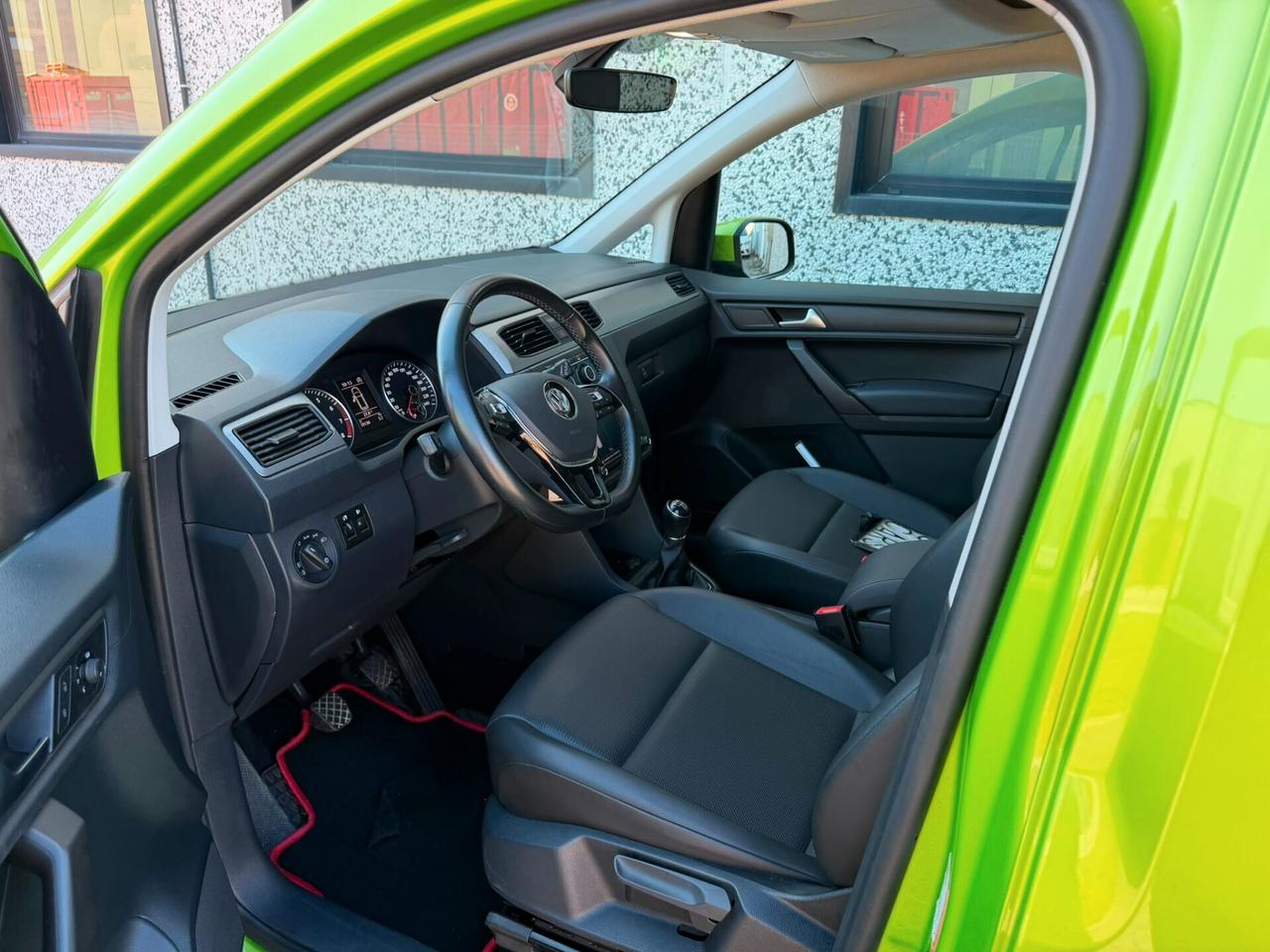 Volkswagen Caddy 1.4 TGI Highline PARI AL NUOVO