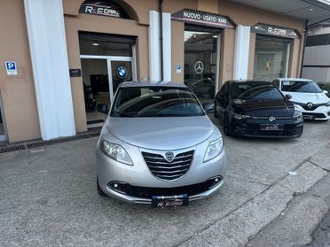 Lancia Ypsilon 0.9 TwinAir 85 CV 5 porte S&S Platinum GPL