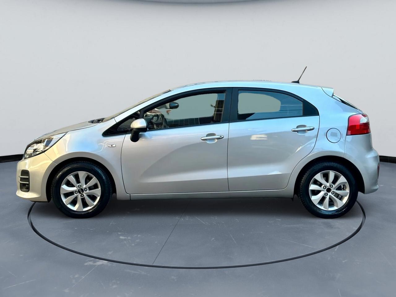Kia Rio 1.1 CRDi 5 P OK neopatentati