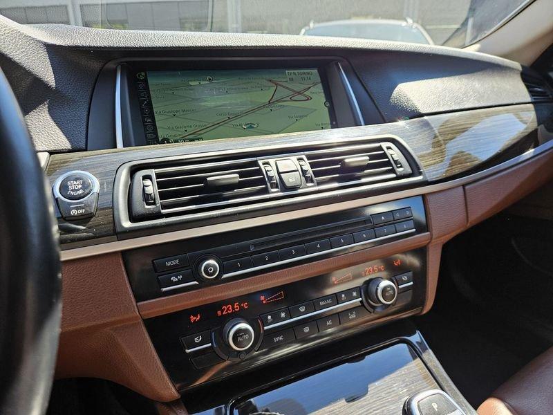 BMW Serie 5 525d Luxury Touring