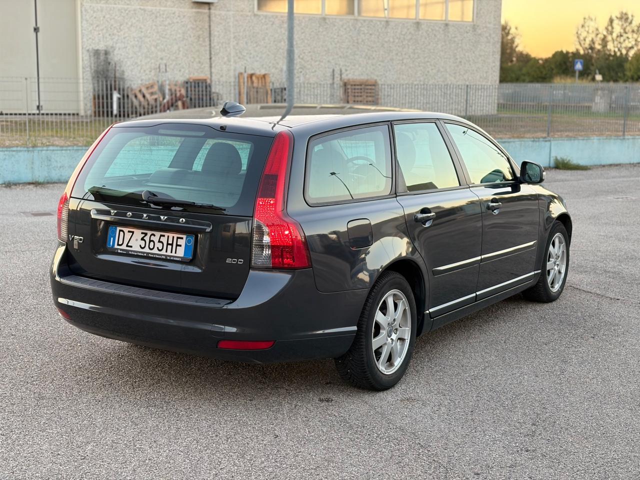 Volvo V50 2.0 Diesel 2010 automatico R-Design