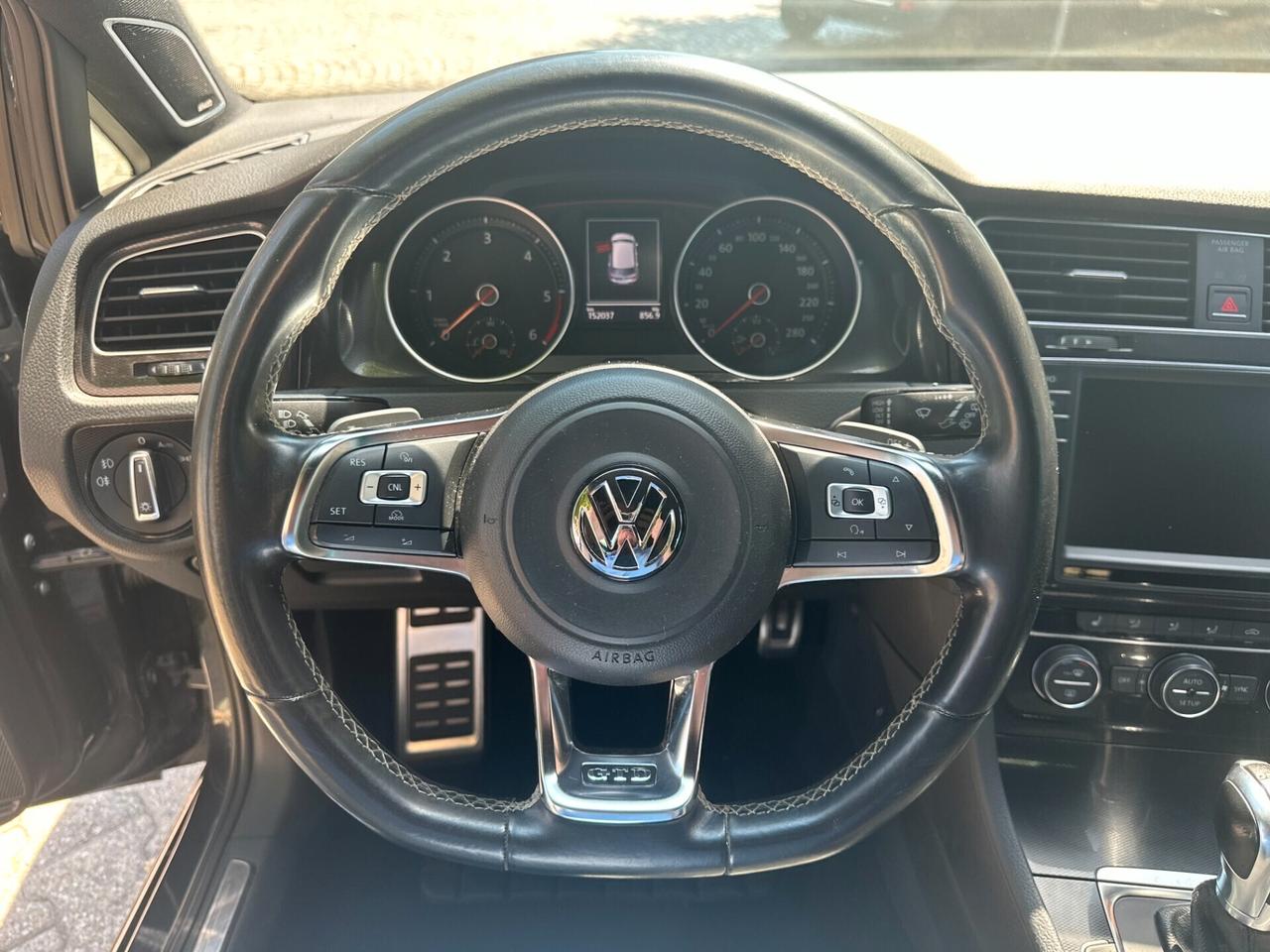 Volkswagen Golf 7 GTD DSG