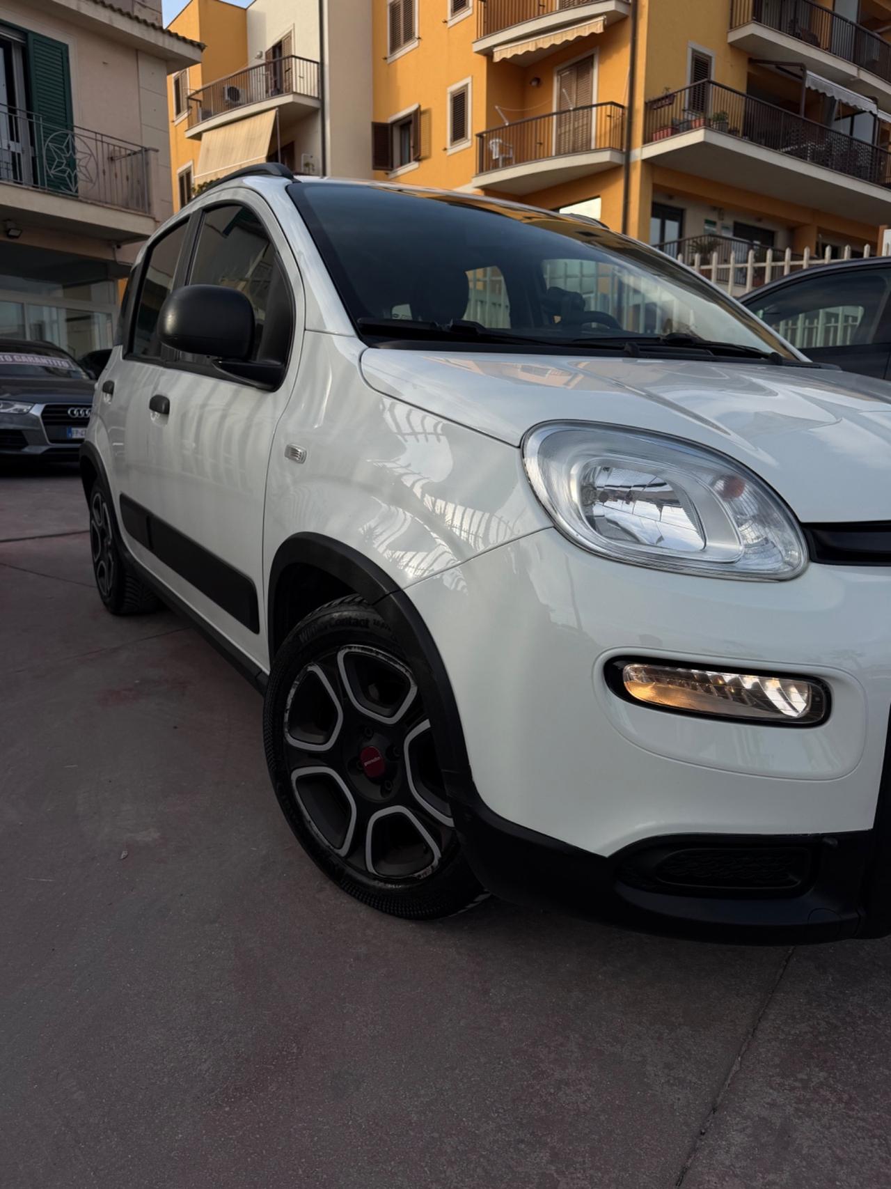 Fiat Panda 1.0 FireFly S&S Hybrid