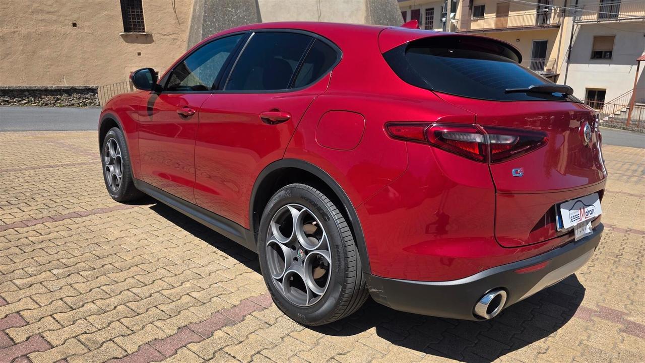 Alfa Romeo Stelvio 2.2 Turbodiesel 210 CV AT8 Q4 Executive