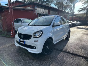 Smart ForFour BRABUS 0.9 Turbo twinamic Xclusive kamera UBJ full led
