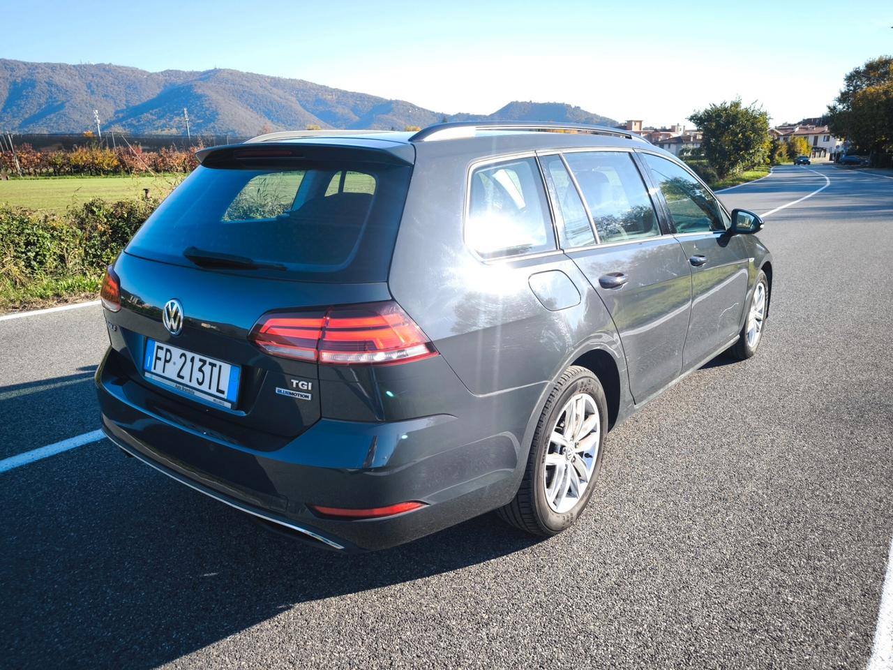 VOLKSWAGEN GOLF VARIANT -2018- DSG- OK NEOPATENTATI