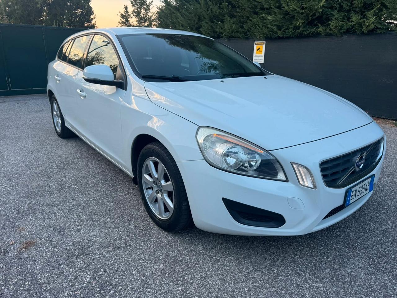 Volvo V60 D3 Kinetic
