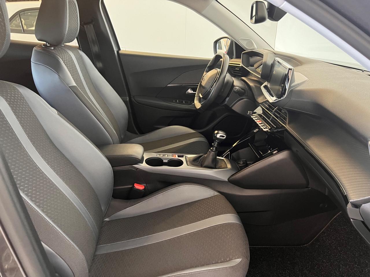 Peugeot 2008 1.2 PureTech 100 S&S Allure 100cv