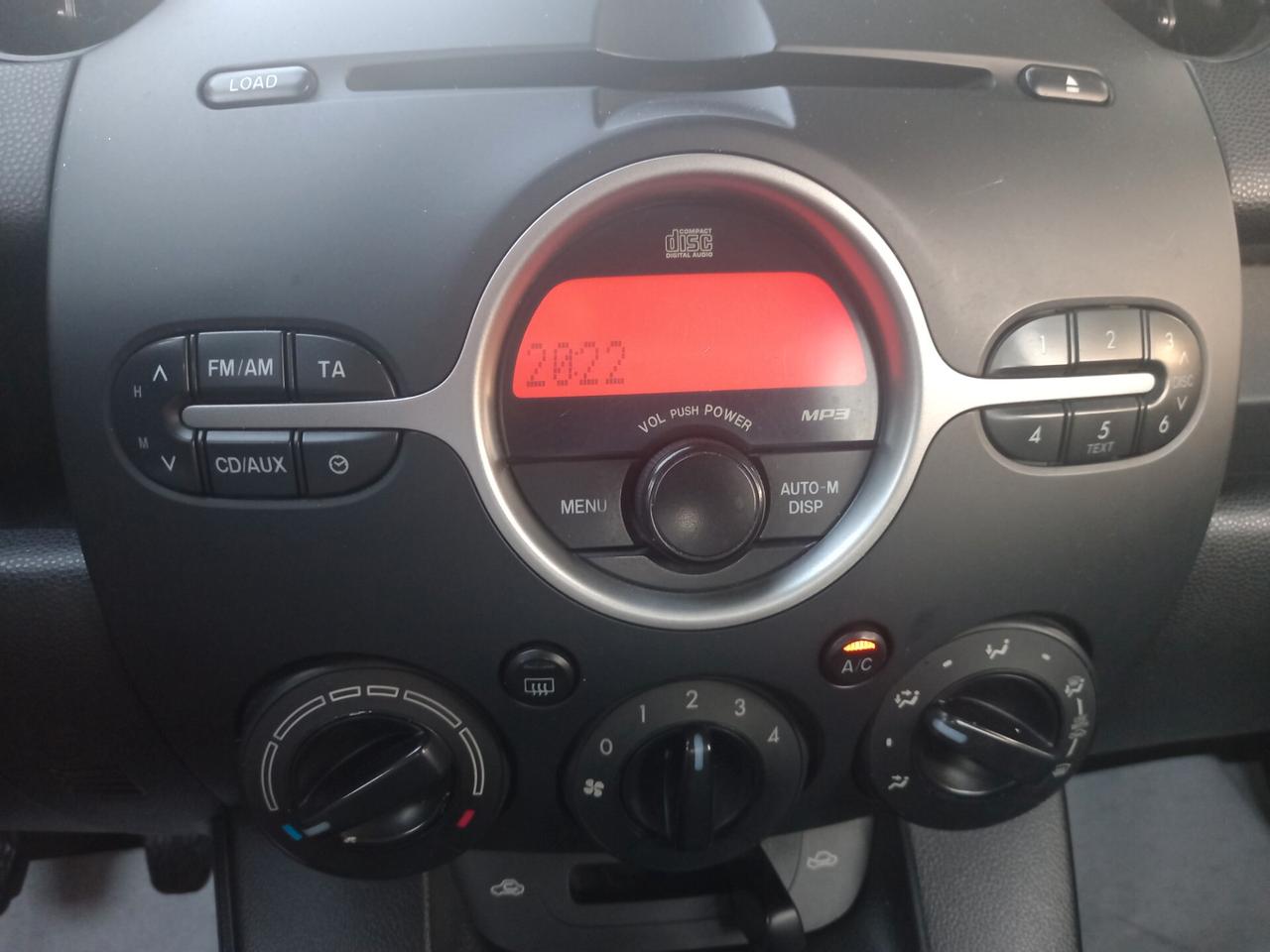 MAZDA 2 1.4 TDCI