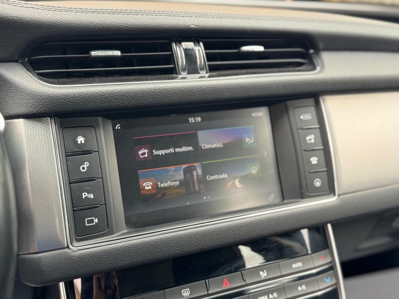 JAGUAR XF 20D 180 CV AWD R-SPORT FULL IVA
