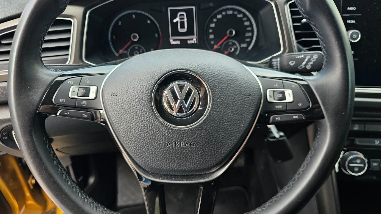 Volkswagen T-Roc 1.6 TDI SCR Business BlueMotion Technology