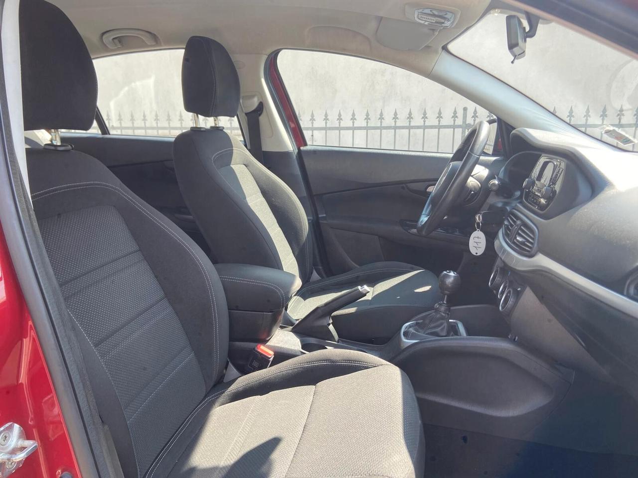 Fiat Tipo 1.6 Mjt S&S DCT 5 porte Lounge