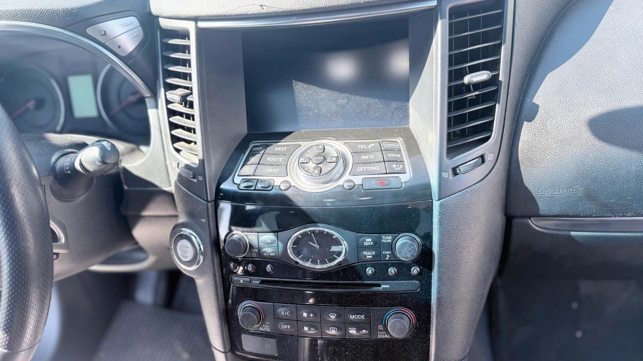 Infiniti FX FX30d S 3.0 DIESEL 4X4