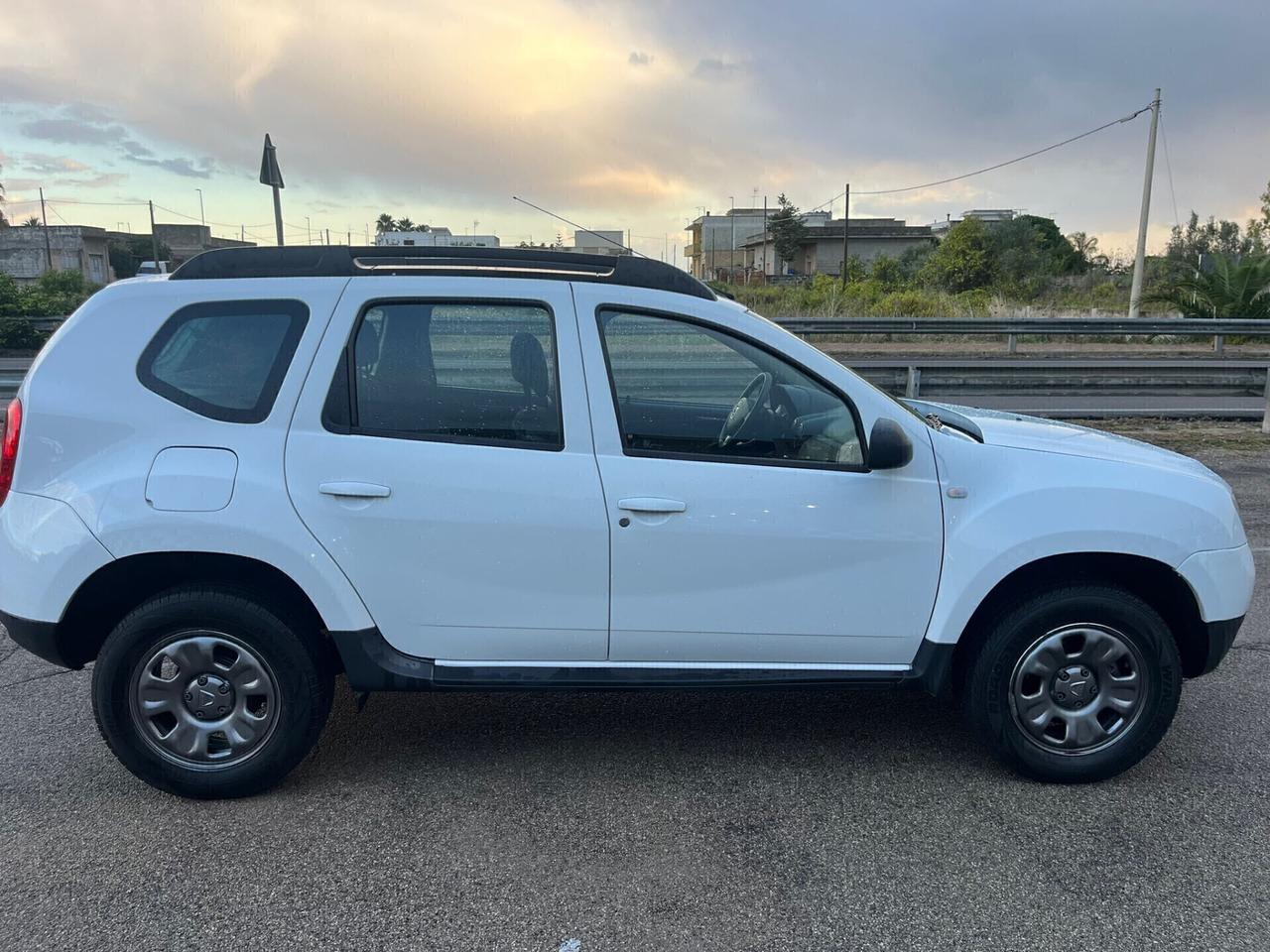 Dacia Duster 1.5 dCi Lauréate Unipro 2012