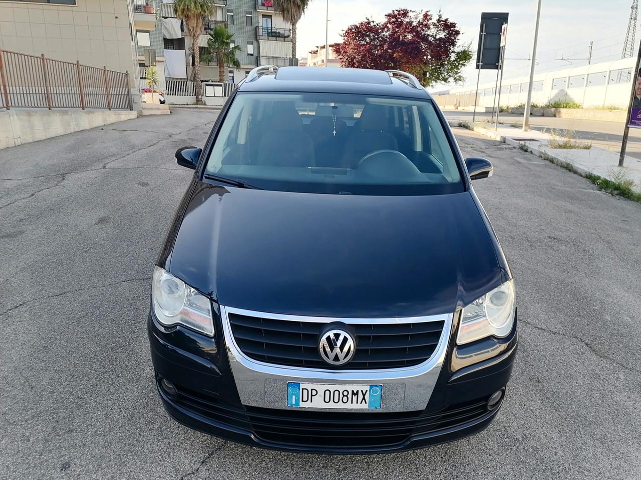 Volkswagen Touran 1.9 TDI 105CV 7 POSTI GANCIO TRAINO