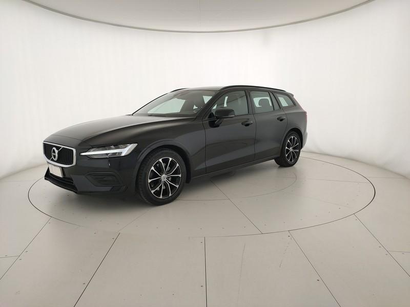 2.0 d3 Momentum awd Geartronic