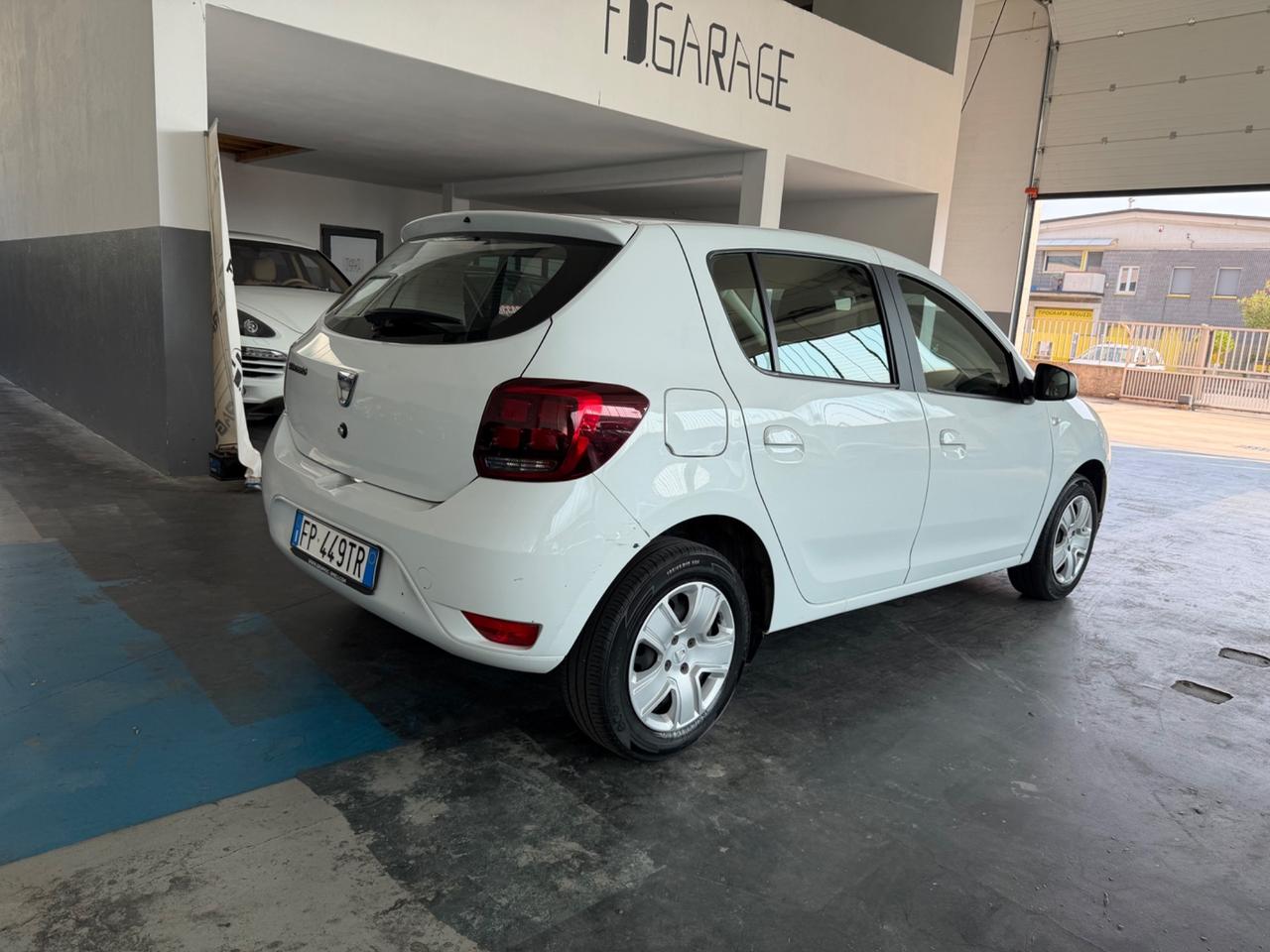 Dacia Sandero 1.5 dCi 8V 75CV Start&Stop Lauréate N1