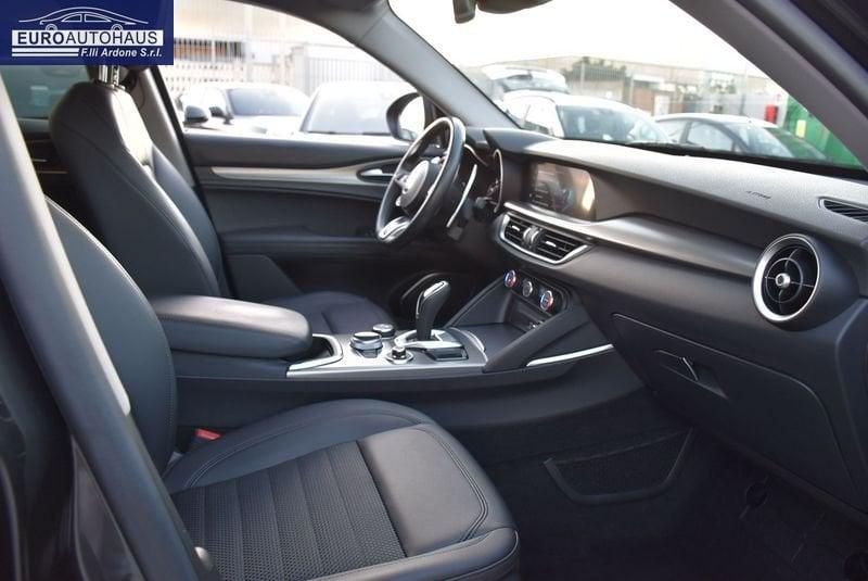 Alfa Romeo Stelvio Stelvio 2.2 t Sprint Q4 190cv auto