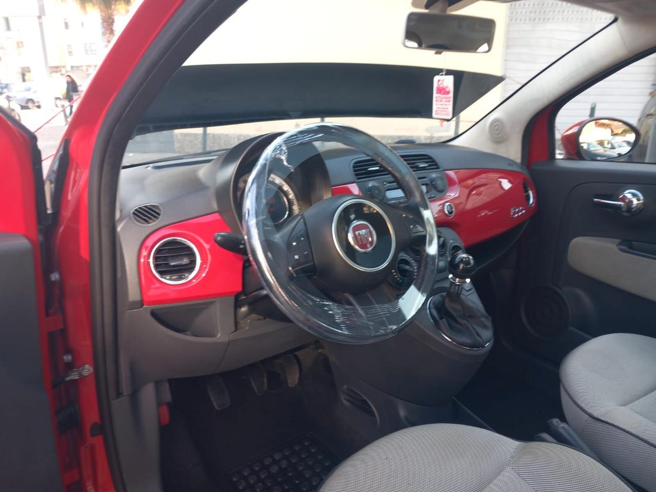 Fiat 500 1,2 Benzina Lounge