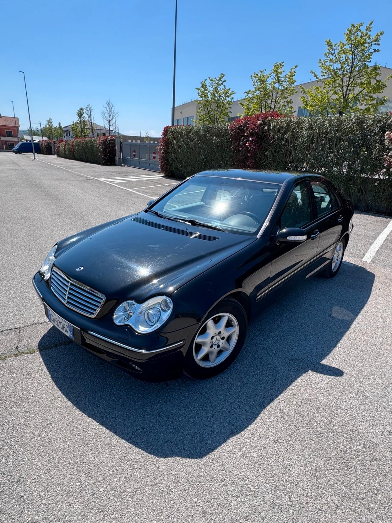Mercedes-benz C 200 CDI cat Elegance